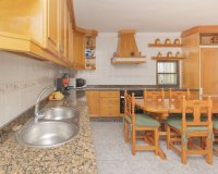 Wiederverkauf - Villa - Marbella - Las Chapas