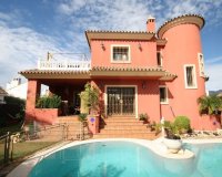 Wiederverkauf - Villa - Marbella - Las Chapas