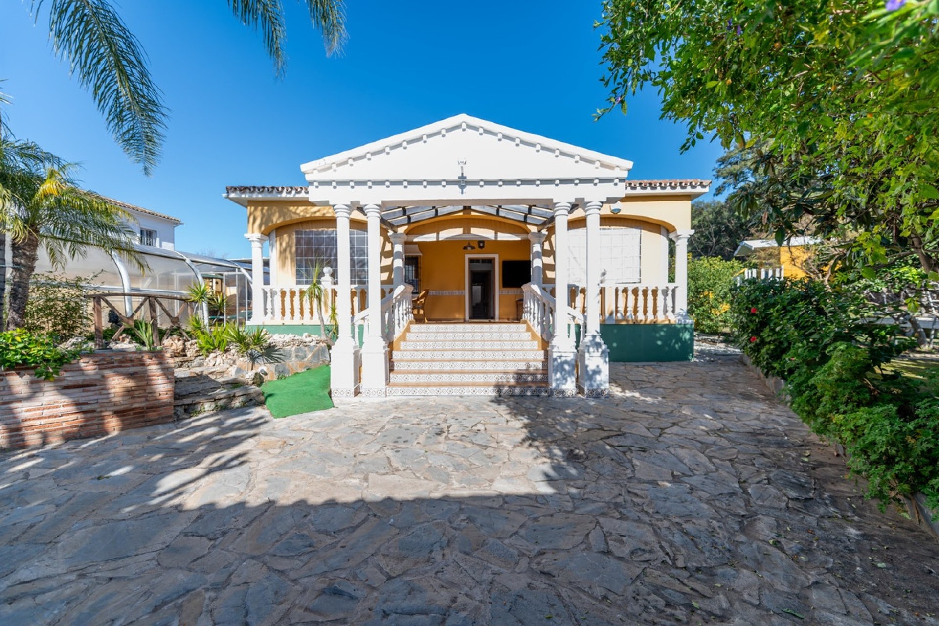 Wiederverkauf - Villa - Marbella - Las Chapas
