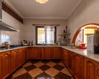 Wiederverkauf - Villa - Marbella - Las Chapas