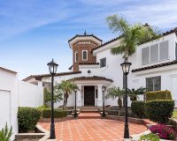 Wiederverkauf - Villa - Marbella - Las Chapas
