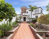 Wiederverkauf - Villa - Marbella - Las Chapas