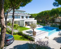 Wiederverkauf - Villa - Marbella - Las Chapas