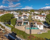 Wiederverkauf - Villa - Marbella - Las Chapas