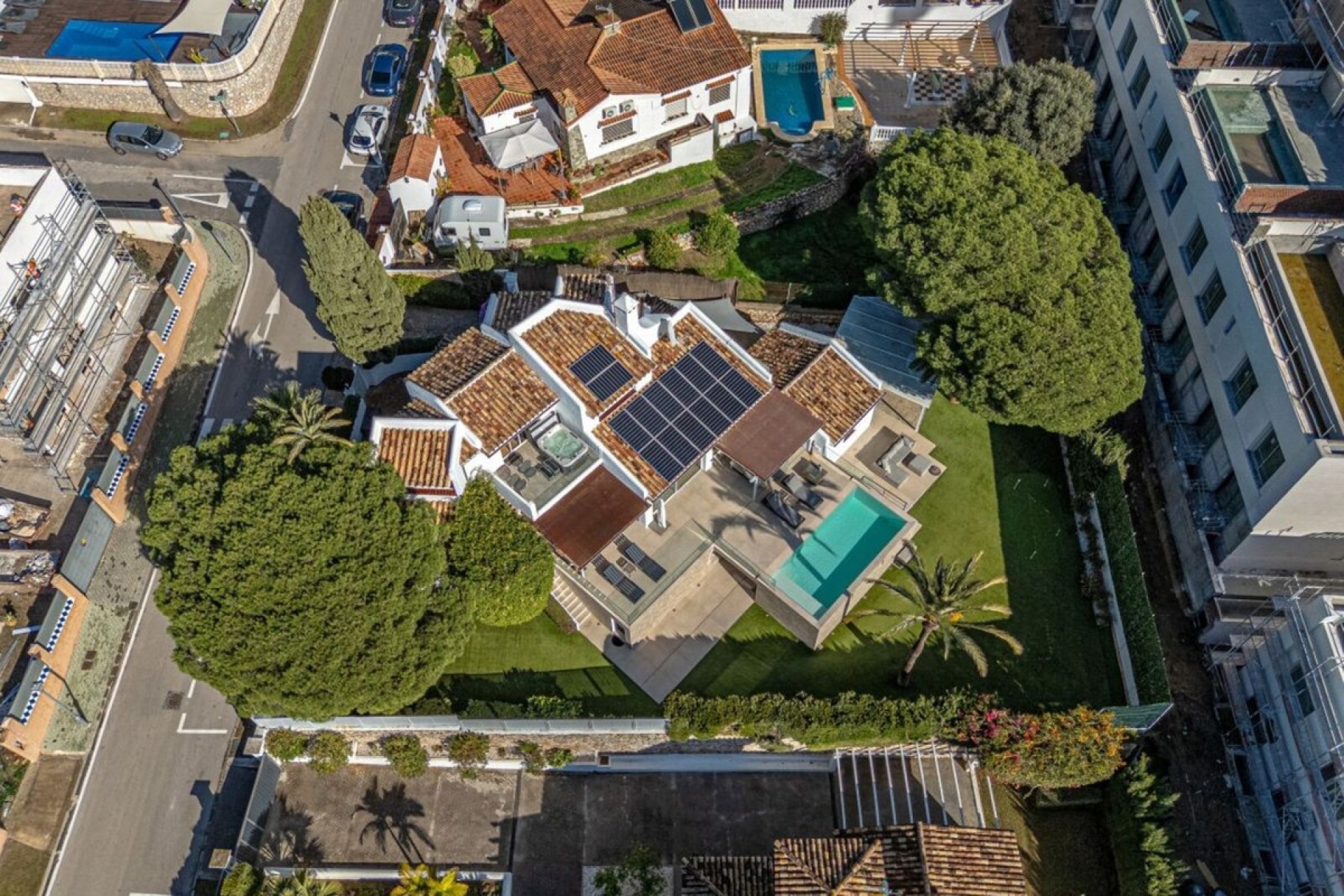Wiederverkauf - Villa - Marbella - Las Chapas