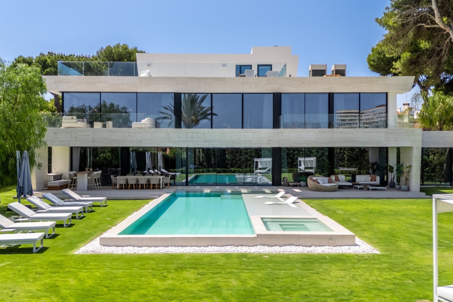 Wiederverkauf - Villa - Marbella - Los Monteros