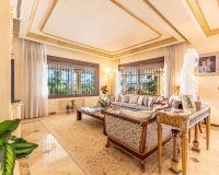 Wiederverkauf - Villa - Marbella - Los Monteros