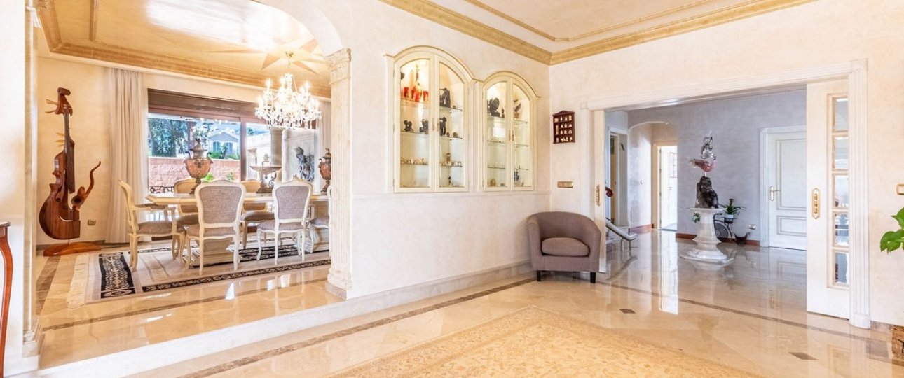 Wiederverkauf - Villa - Marbella - Los Monteros