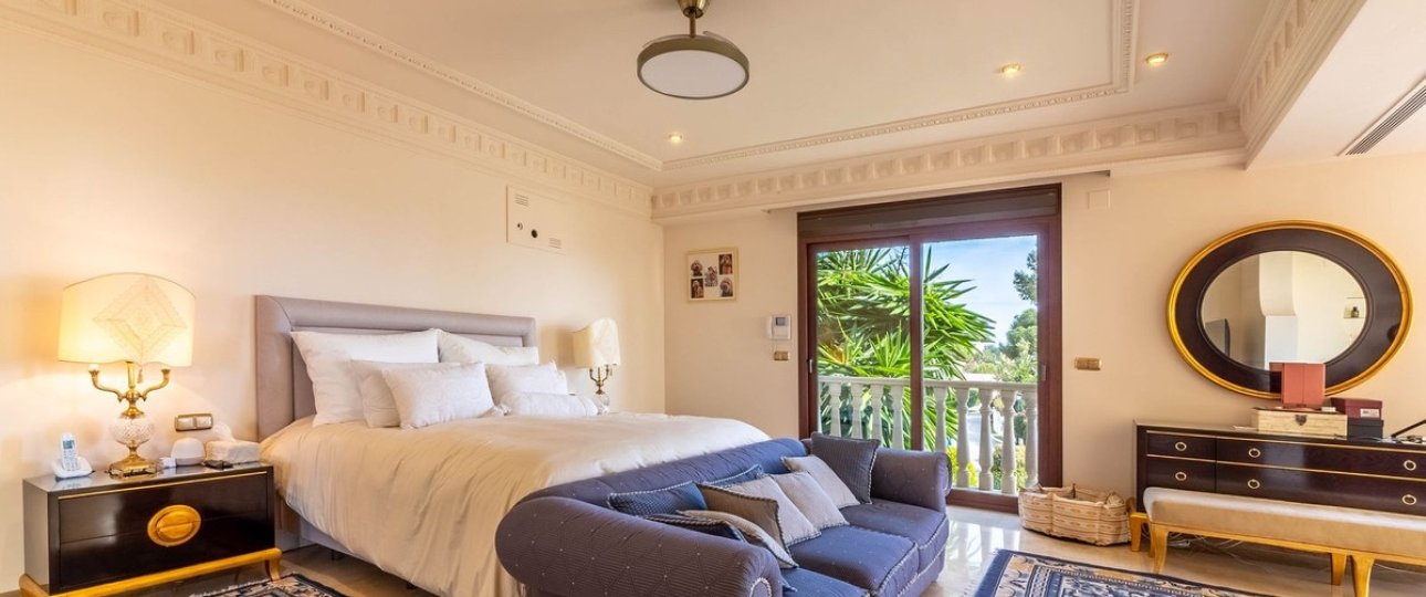 Wiederverkauf - Villa - Marbella - Los Monteros
