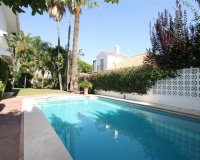 Wiederverkauf - Villa - Marbella - Los Monteros