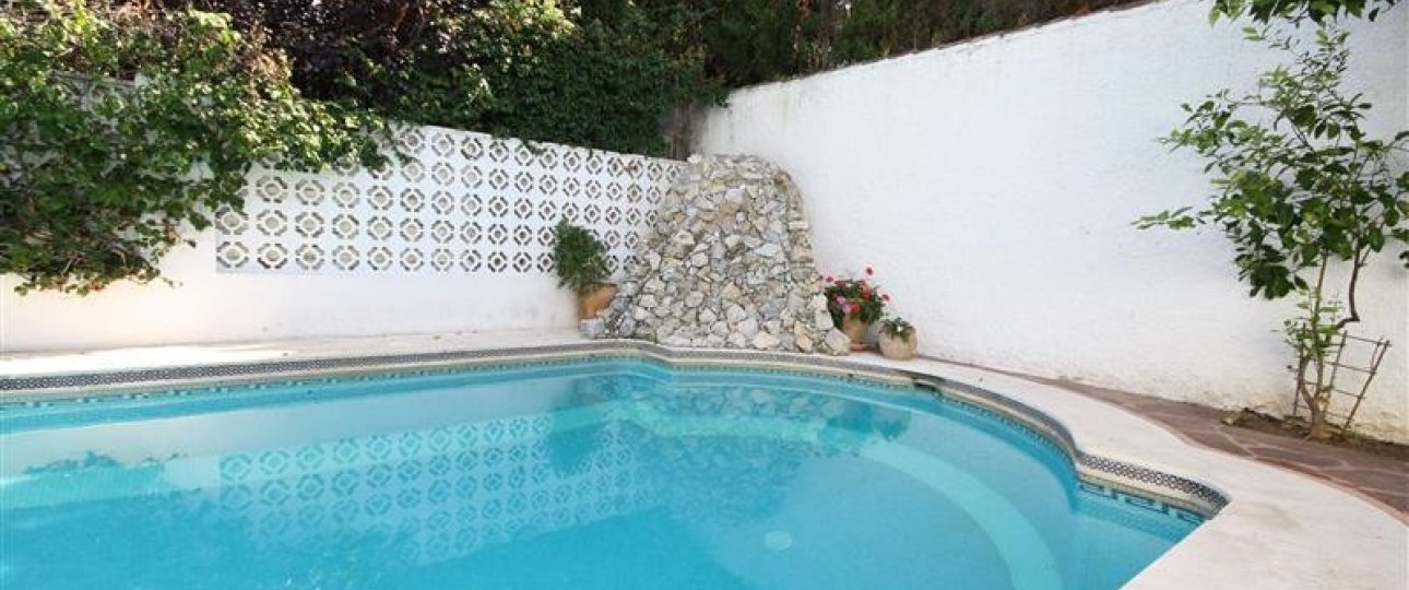 Wiederverkauf - Villa - Marbella - Los Monteros