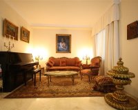 Wiederverkauf - Villa - Marbella - Los Monteros