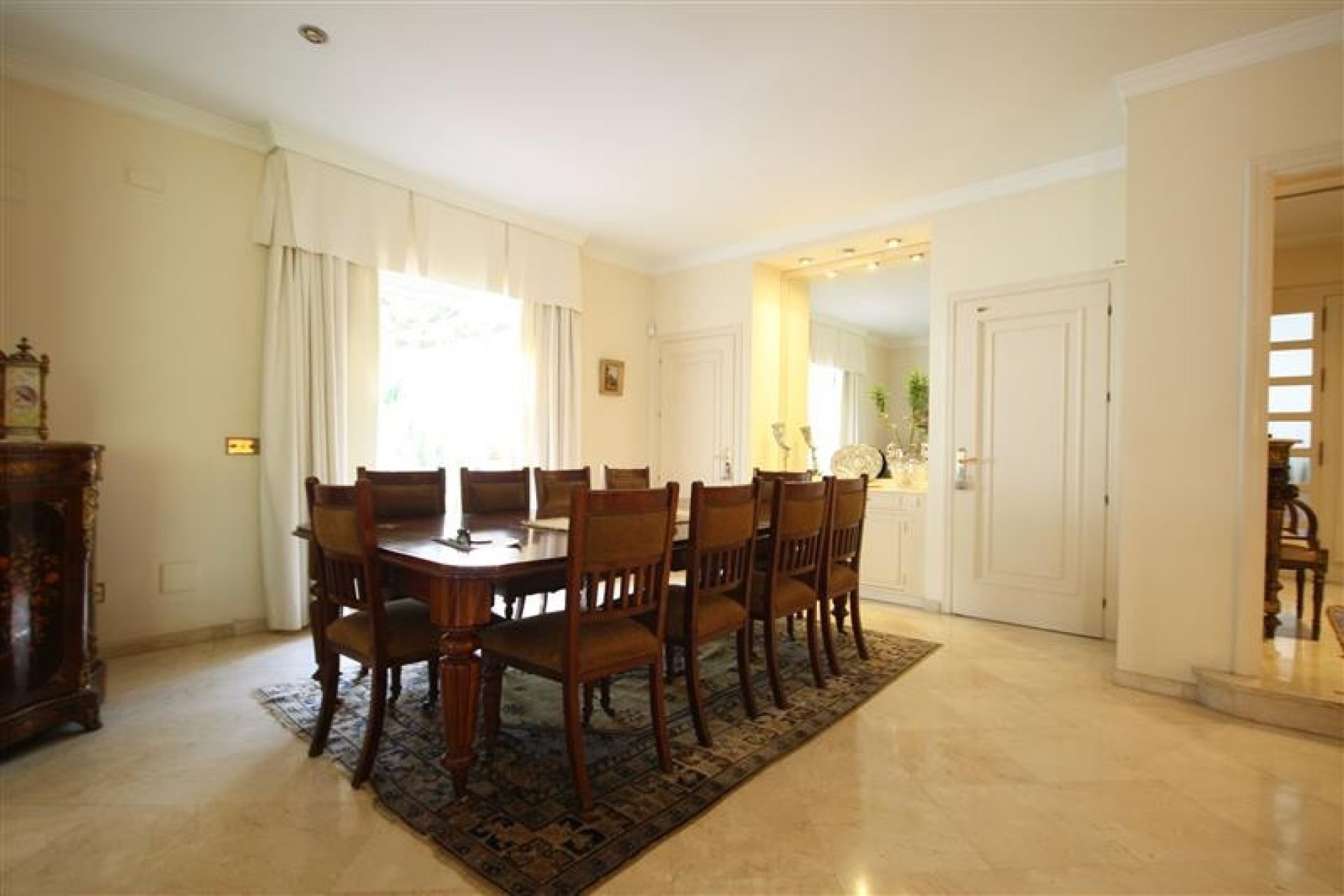 Wiederverkauf - Villa - Marbella - Los Monteros
