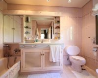 Wiederverkauf - Villa - Marbella - Los Monteros