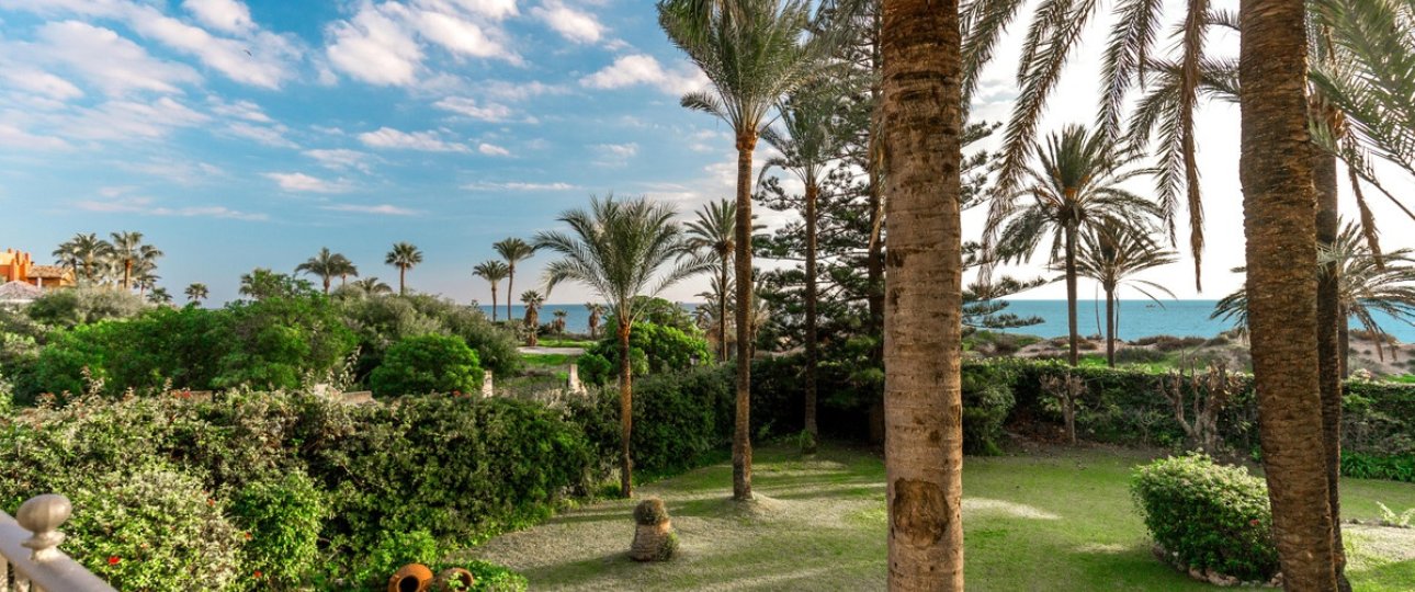 Wiederverkauf - Villa - Marbella - Los Monteros