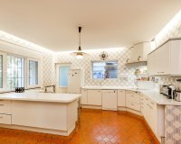 Wiederverkauf - Villa - Marbella - Los Monteros