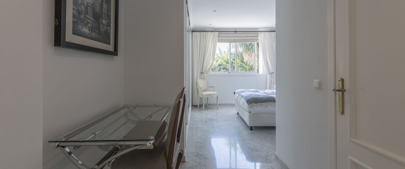 Wiederverkauf - Villa - Marbella - Los Monteros