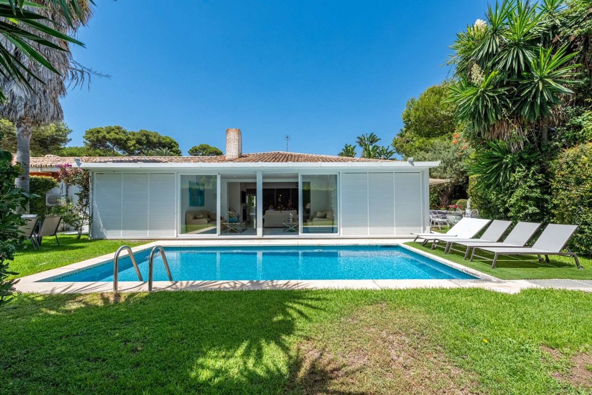 Wiederverkauf - Villa - Marbella - Los Monteros