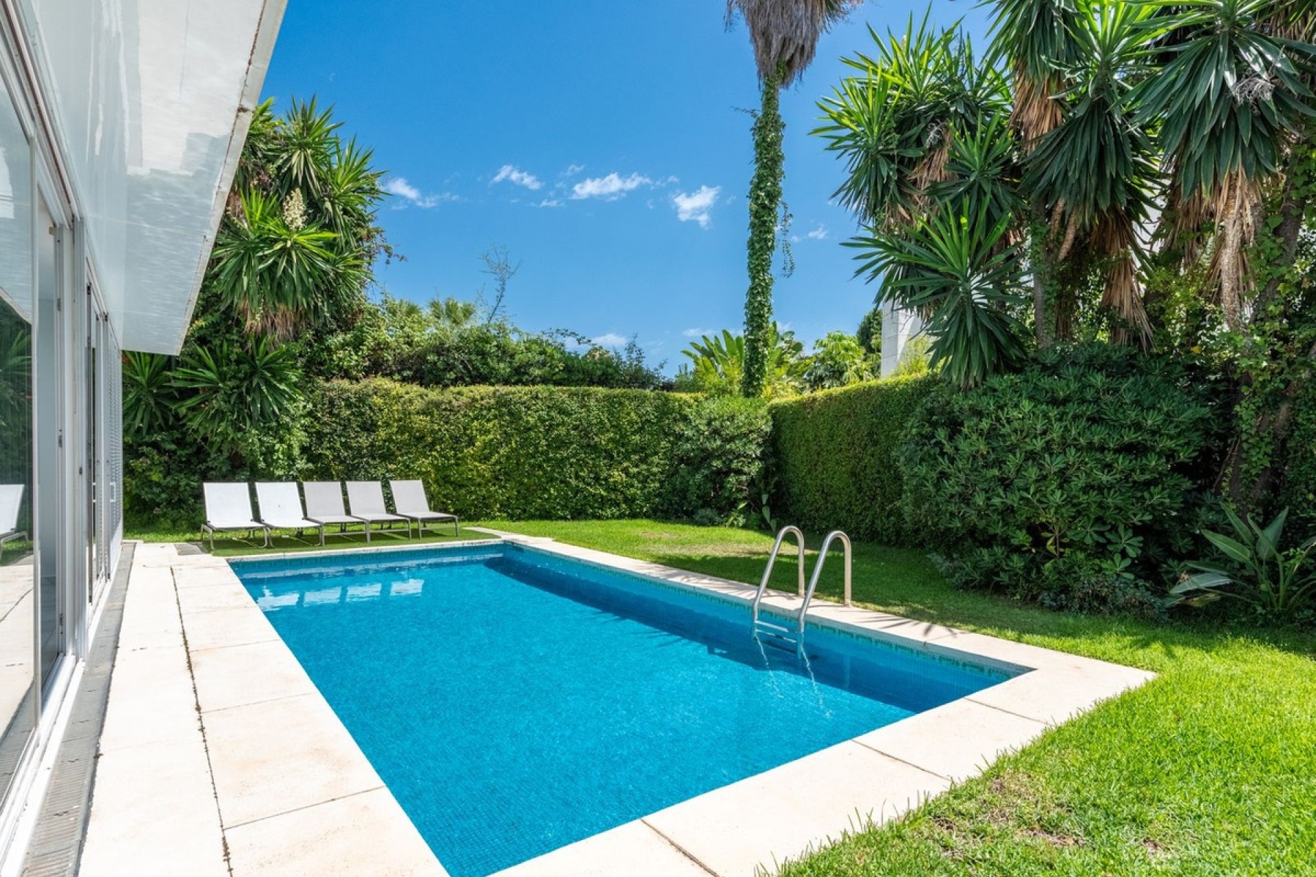 Wiederverkauf - Villa - Marbella - Los Monteros