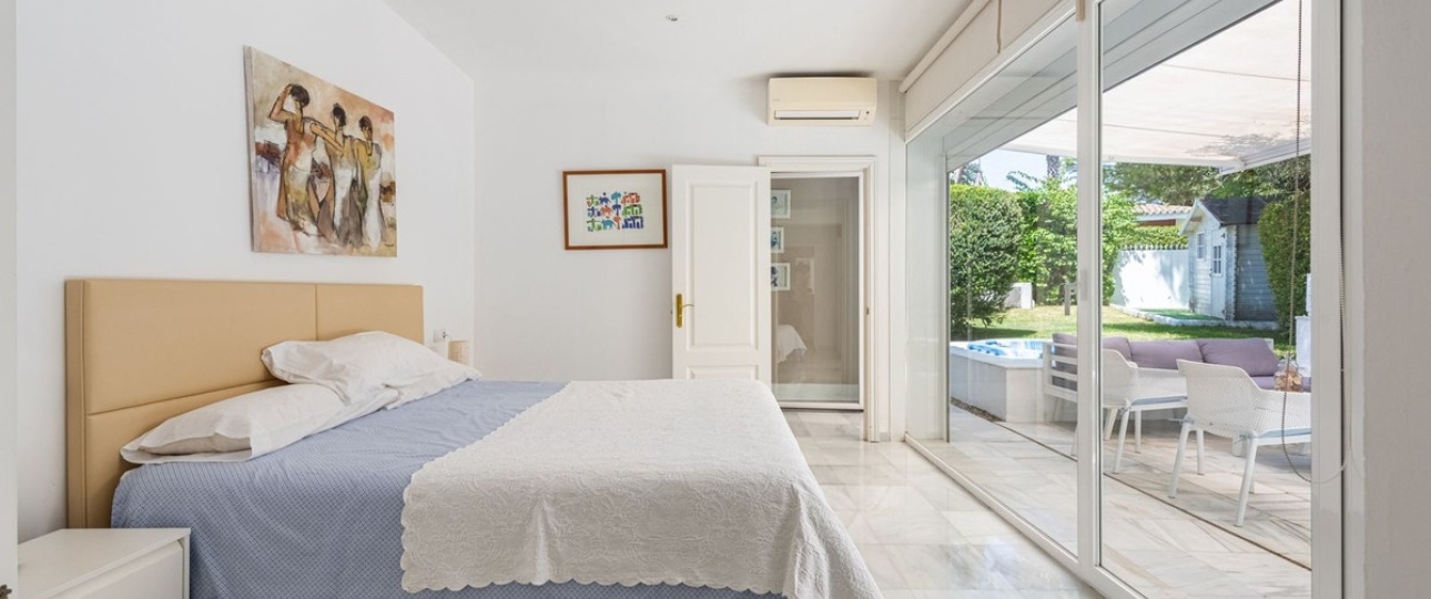 Wiederverkauf - Villa - Marbella - Los Monteros