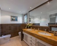 Wiederverkauf - Villa - Marbella - Los Monteros