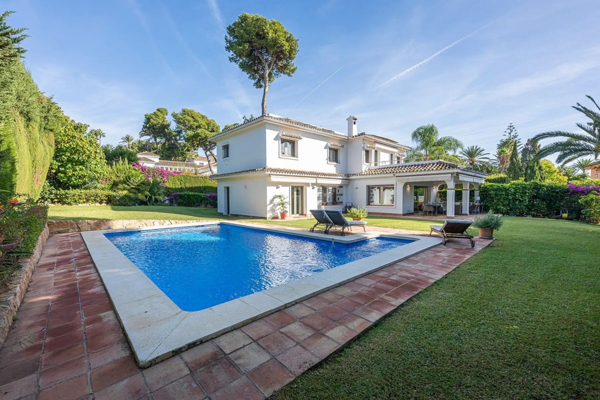 Wiederverkauf - Villa - Marbella - Los Monteros