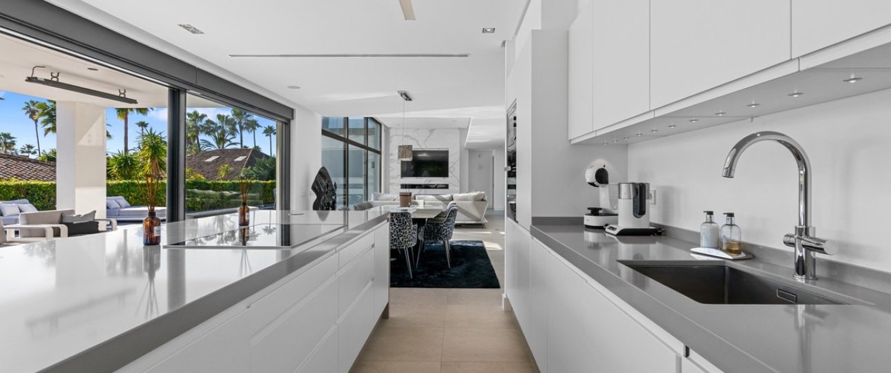 Wiederverkauf - Villa - Marbella - Los Monteros