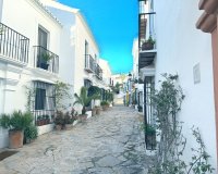 Wiederverkauf - Villa - Marbella - Marbella Centro