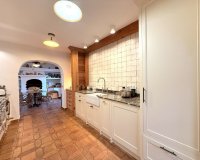 Wiederverkauf - Villa - Marbella - Marbella Centro