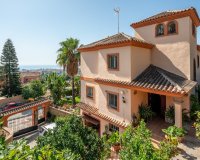 Wiederverkauf - Villa - Marbella - Marbella Centro