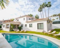 Wiederverkauf - Villa - Marbella - Marbella Centro