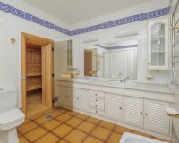 Wiederverkauf - Villa - Marbella - Marbella Centro
