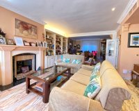 Wiederverkauf - Villa - Marbella - Marbella Centro