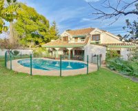 Wiederverkauf - Villa - Marbella - Marbella Centro