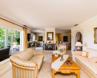 Wiederverkauf - Villa - Marbella - Marbella Centro