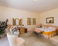 Wiederverkauf - Villa - Marbella - Marbella Centro