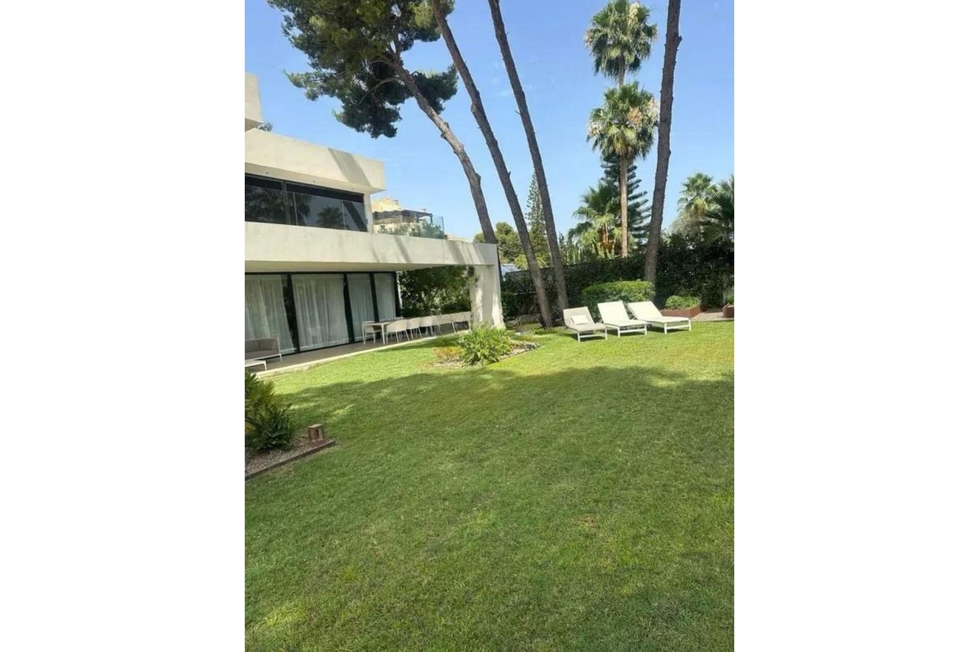 Wiederverkauf - Villa - Marbella - Marbella Centro