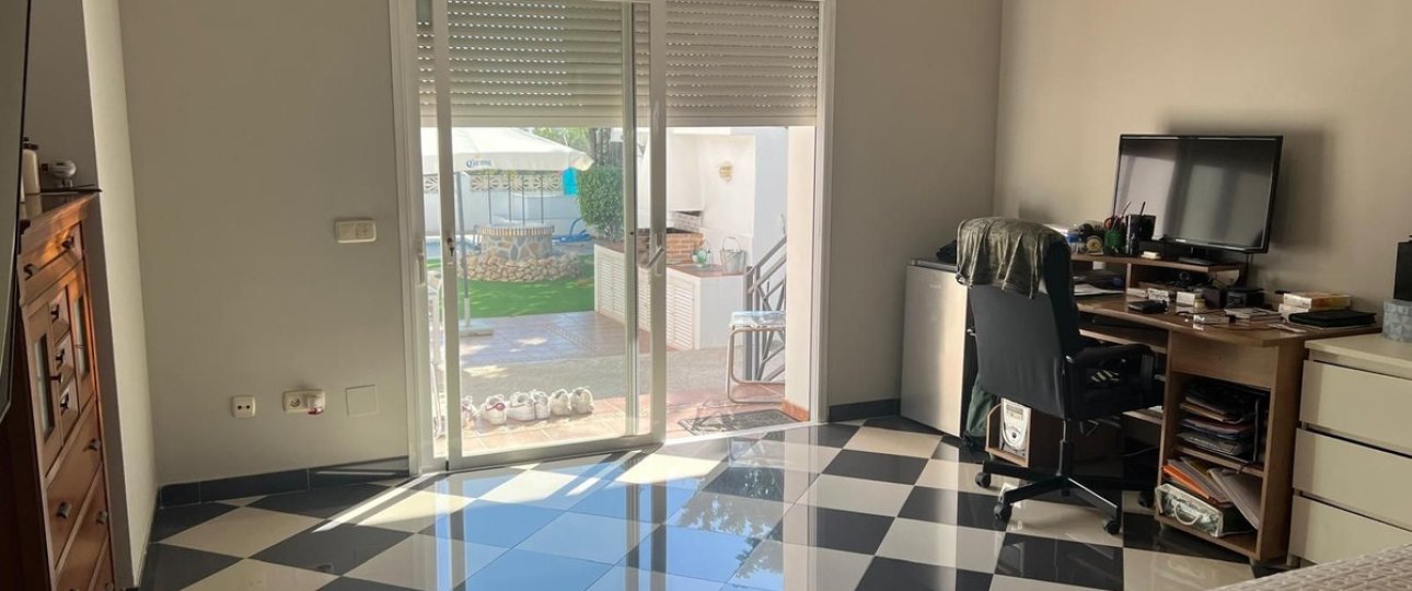 Wiederverkauf - Villa - Marbella - Marbella Centro