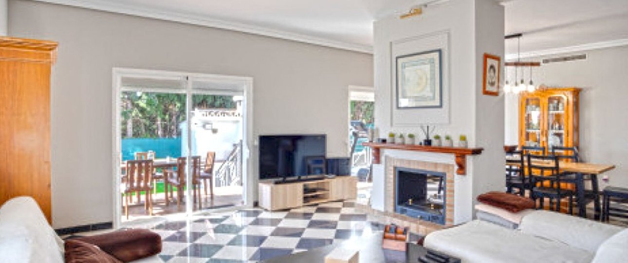 Wiederverkauf - Villa - Marbella - Marbella Centro