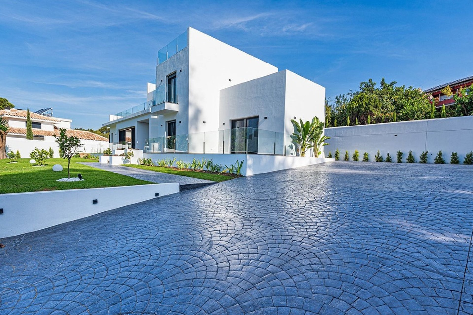 Wiederverkauf - Villa - Marbella - Marbella Centro