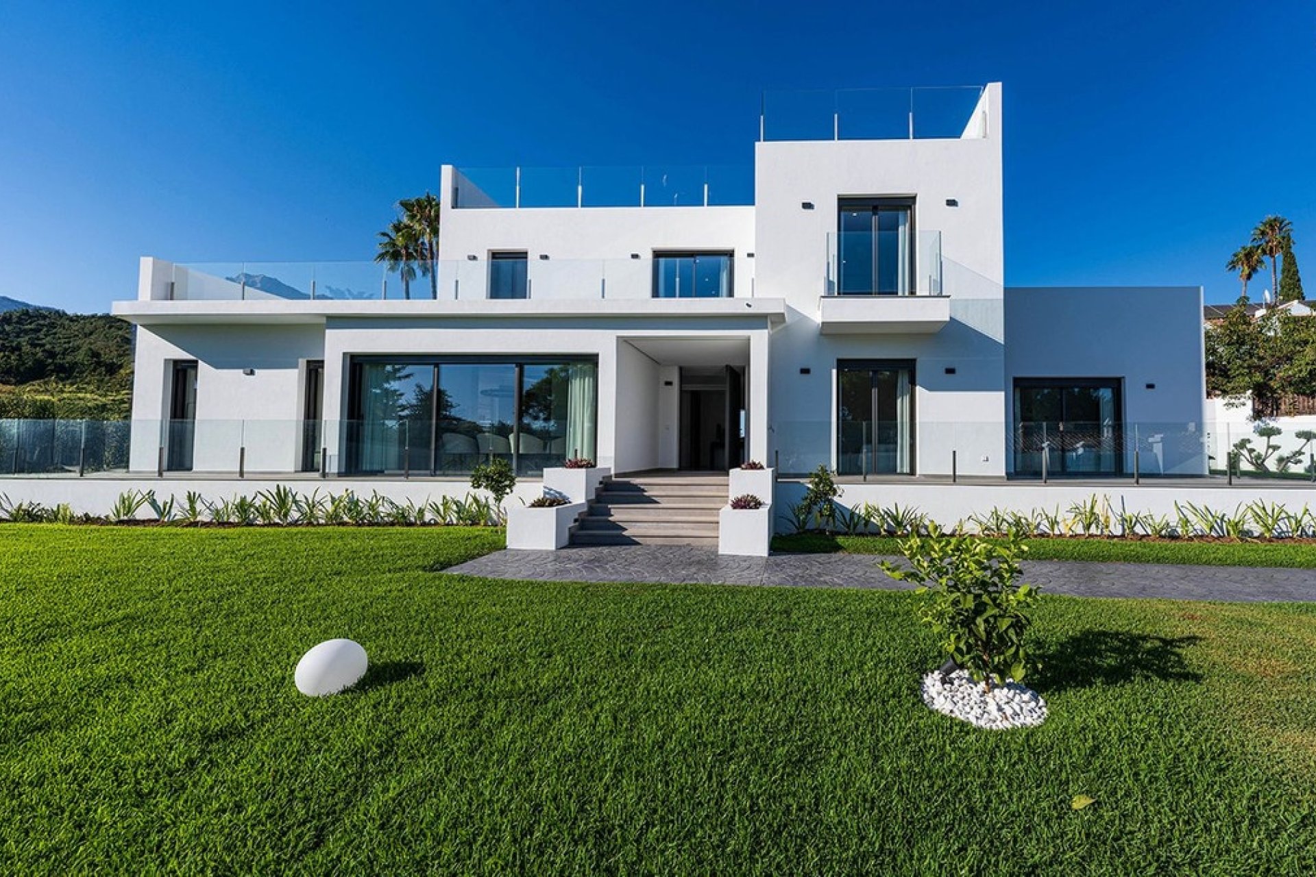 Wiederverkauf - Villa - Marbella - Marbella Centro