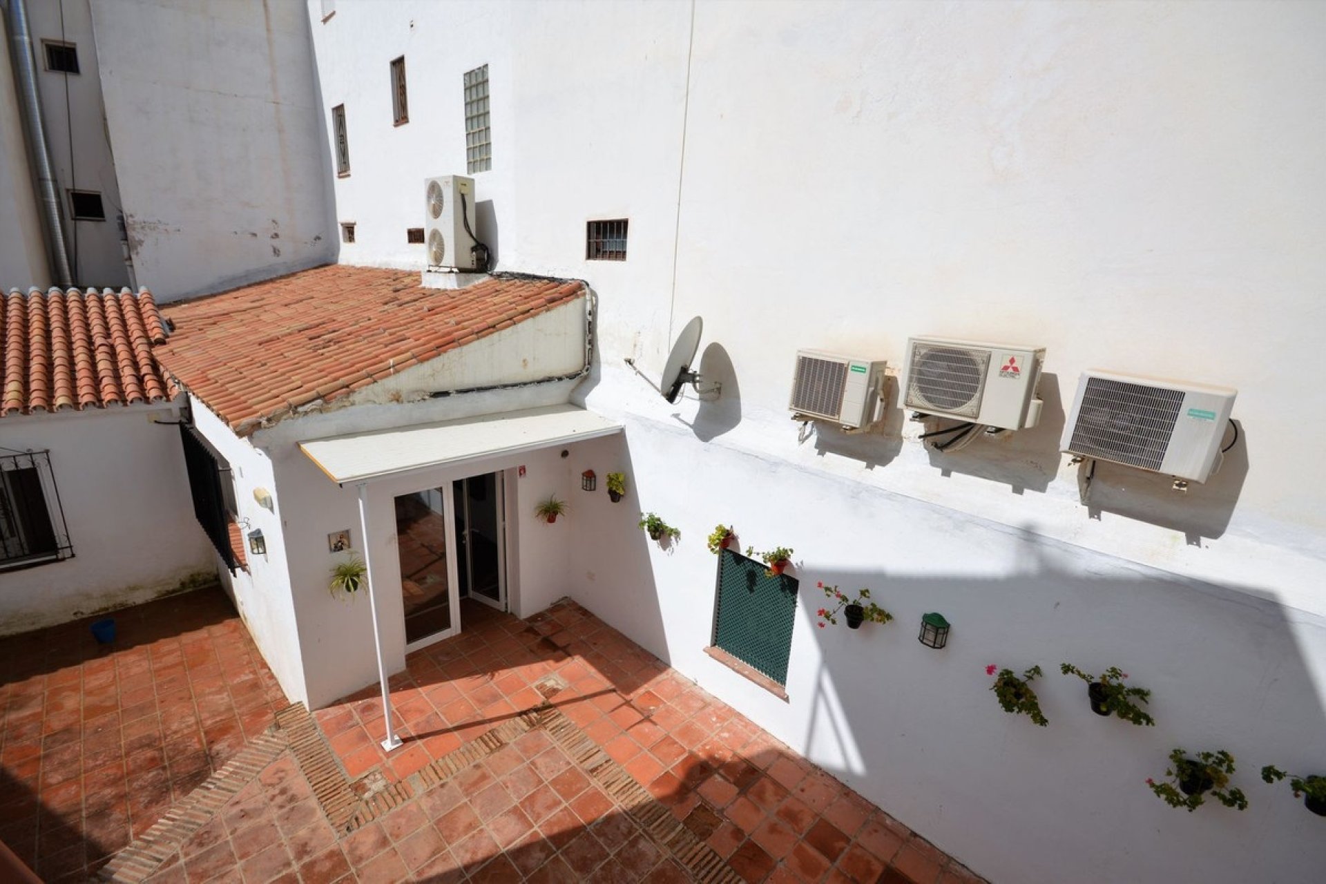 Wiederverkauf - Villa - Marbella - Marbella Centro