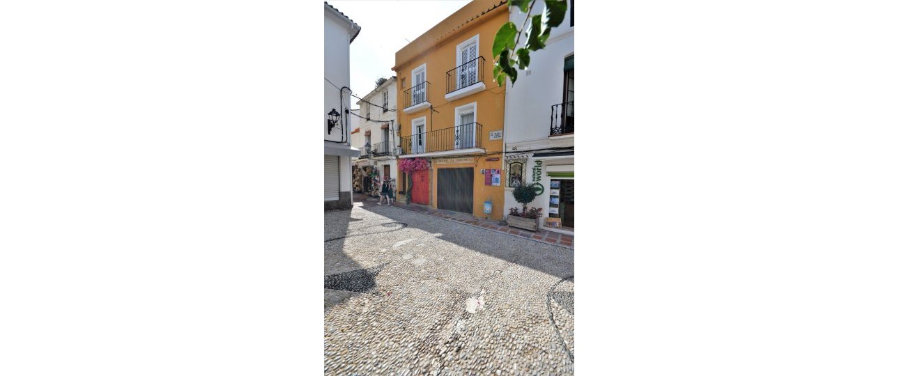 Wiederverkauf - Villa - Marbella - Marbella Centro