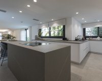 Wiederverkauf - Villa - Marbella - Marbella Centro