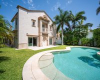 Wiederverkauf - Villa - Marbella - Marbella Centro