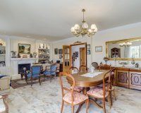 Wiederverkauf - Villa - Marbella - Marbella Centro