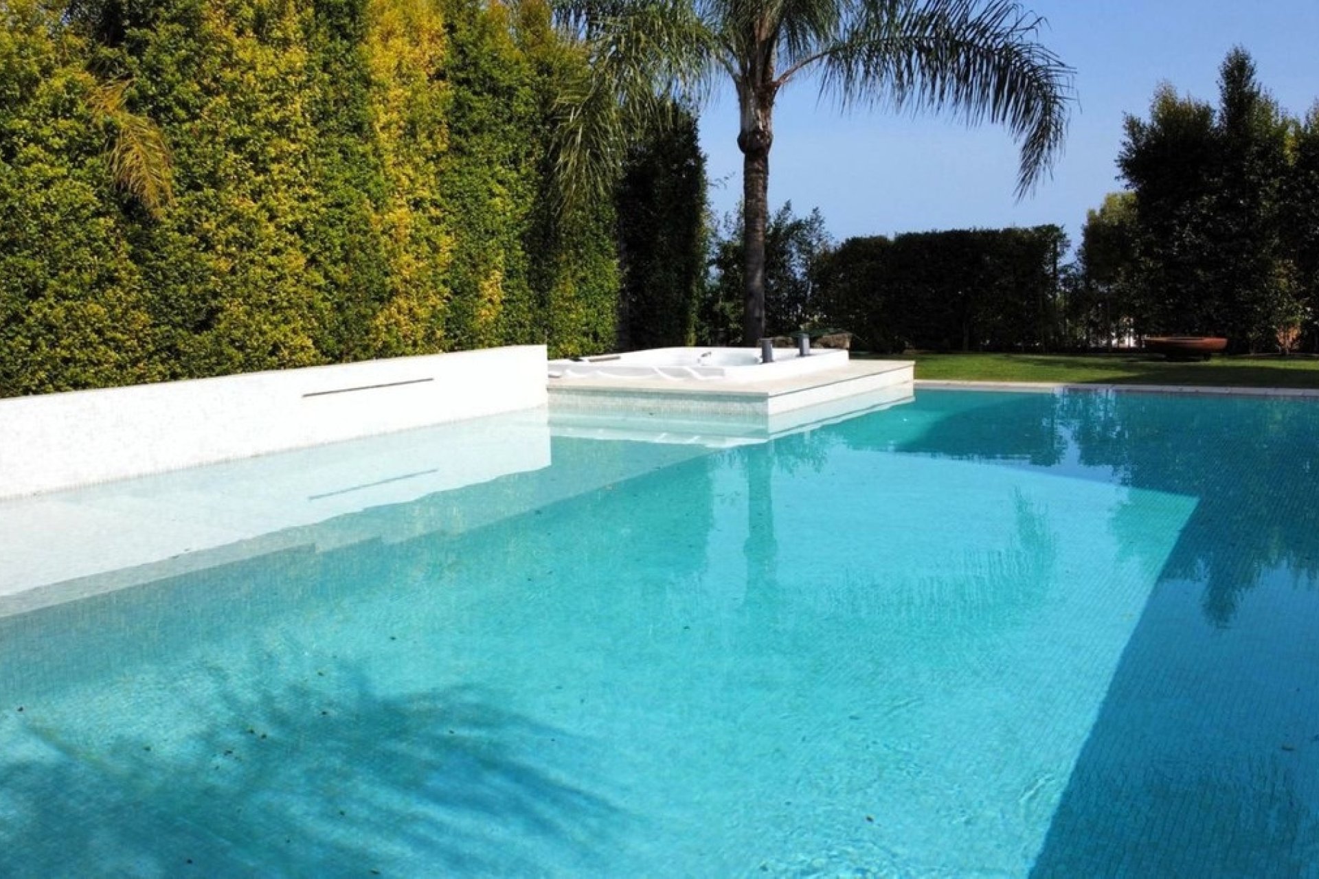 Wiederverkauf - Villa - Marbella - Marbella Centro