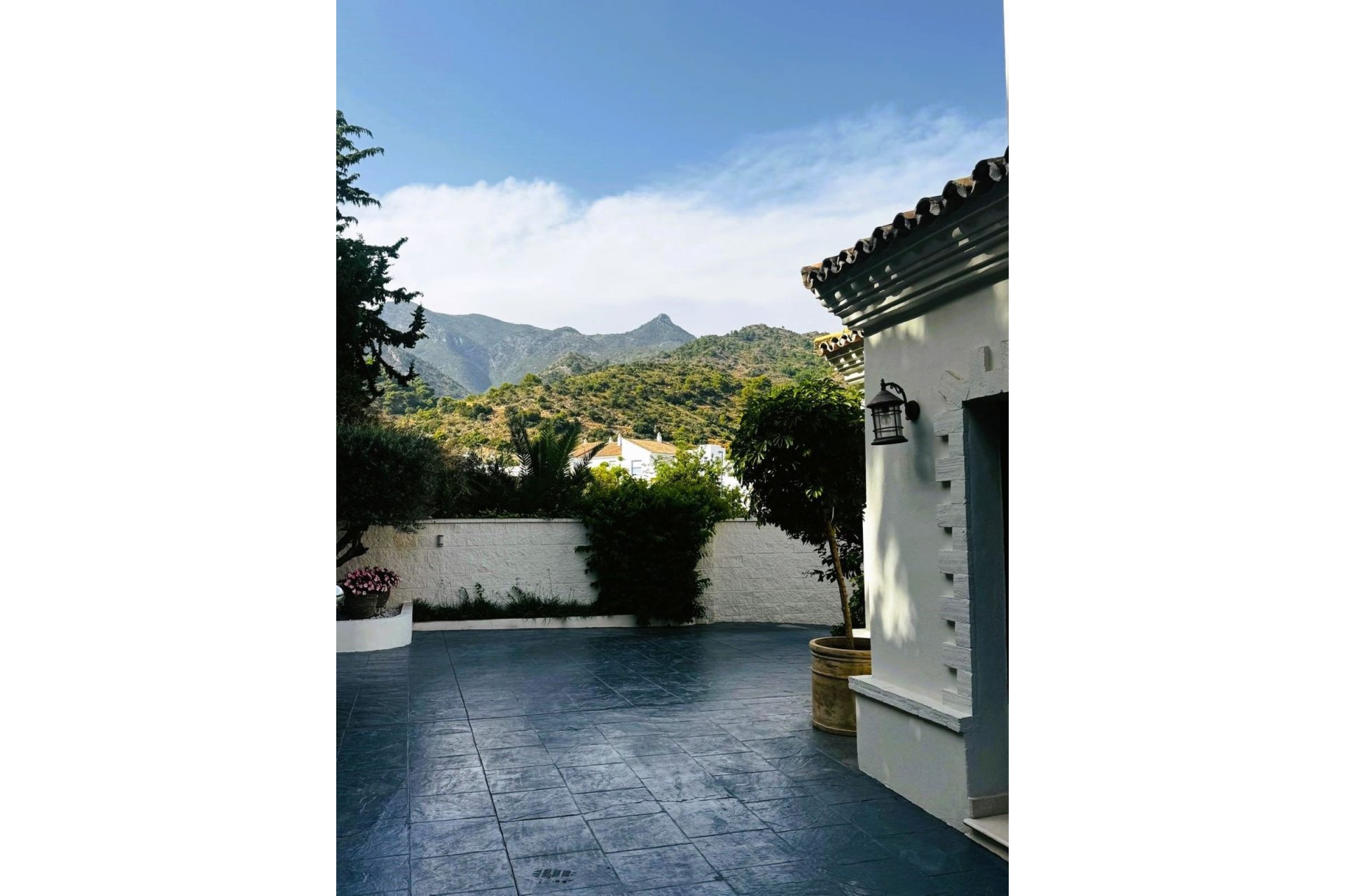 Wiederverkauf - Villa - Marbella - Marbella Centro