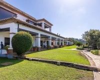 Wiederverkauf - Villa - Marbella - Marbella Centro