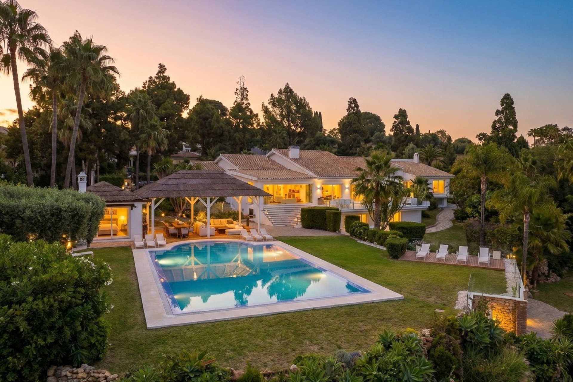 Wiederverkauf - Villa - Marbella - Marbella Centro